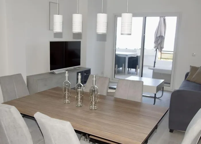 Pura Vida Denia: Sun, Sand, Sea!