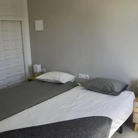 Pura Vida Denia: Sun, Sand, Sea! * Dénia